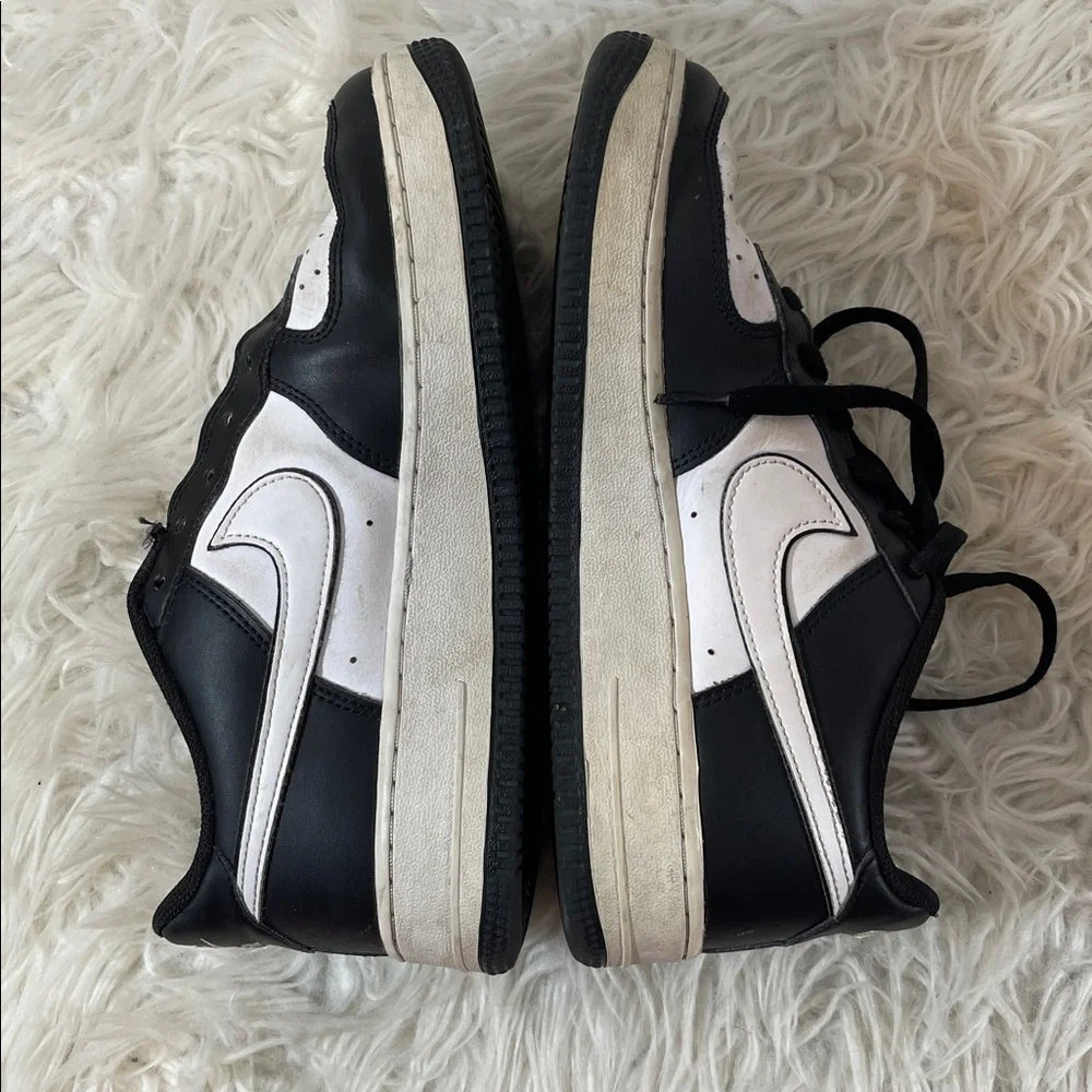 NIKE Air Force 1 LV8 Sneaker Big Kid Size 7Y Black & White - Picture 7 of 10